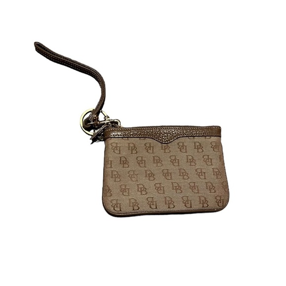 Dooney & Bourke Small Brown Wristlet Key Ring Zip Coin and Card Holder Bag - Picture 1 of 9